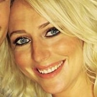 Ali Bastian Naakt