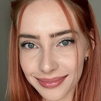 Alissa Strekozova Naakt