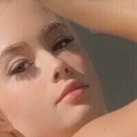 Alyssa Devyn Naakt