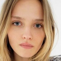Amanda Norgaard Naakt