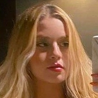 Amanda R Naakt