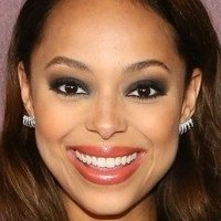Amber Stevens West Naakt