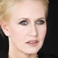 Andrea Sokol Naakt