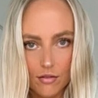 Annabelle Knight Naakt