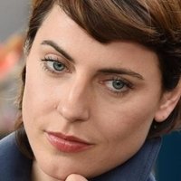 Antje Traue Naakt