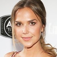 Arielle Kebbel Naakt