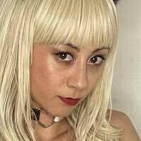 Ayumi K Naakt