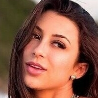 Beatriz Raposo Naakt