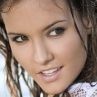 Brooke Bayless Naakt