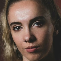 Caitlin Wade Naakt