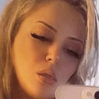 Chloe Dymond Naakt