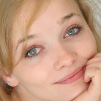 Chloé Petit Naakt