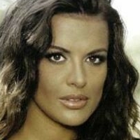 Christina Cruz Naakt