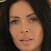 Claire Naakt