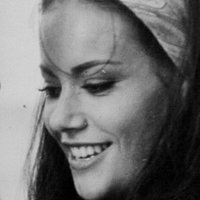 Claudine Auger Naakt