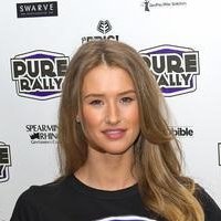 Danica Thrall Naakt