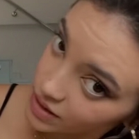 Débora Aladim Naakt