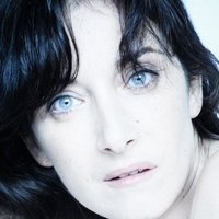 Delphine Serina Naakt