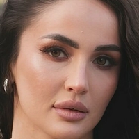 Diana Avsaragova Naakt