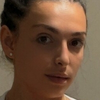 Donici Adriana Naakt