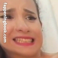Ehotlovea Naakt