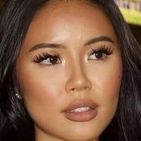 Elena Tsushima Naakt