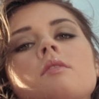 Elise Naakt