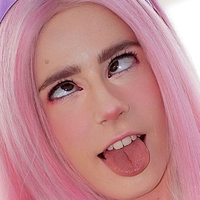 ellieraelol Naakt