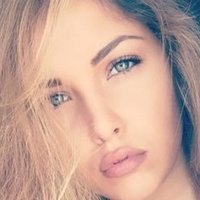 Elodie Hernandez Naakt