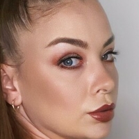 Emelia Paige Naakt