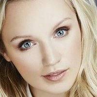 Emily Berrington Naakt