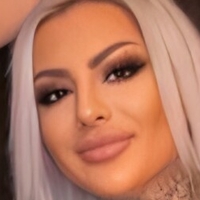 Emily Moldovan Naakt