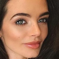 Emma McVey Naakt