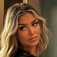 Emma Nova Naakt