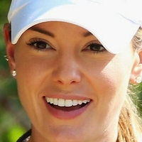 Erica Stoll Naakt
