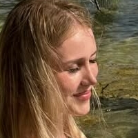 Gina María Laitscheck Naakt