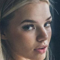 Grace Funk Naakt