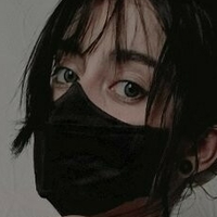 helldaughterofficial1 Naakt