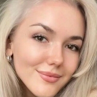 Innocent Isabelle Naakt