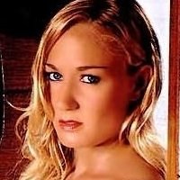 Janine Kunze Naakt