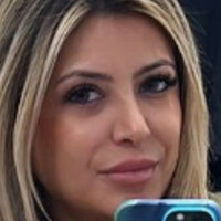 Jasveen Sangha Naakt