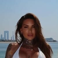 Jenni Sintjakov Naakt