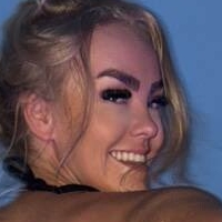 Jessie Holt Naakt
