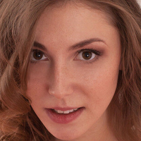 Karen Brunette Naakt