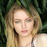 Katherine Konlin Naakt