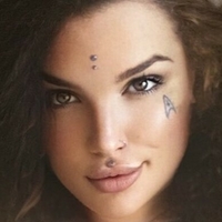 Kayla Tade Naakt