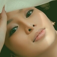 keanalouisedeleon Naakt