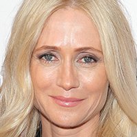 Kelly Rowan Naakt