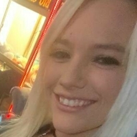 kenna Naakt