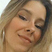 khalor Naakt